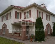 Продается дом по ул. Богородецкая площадью 645 кв.м на земельном участке 50 соток